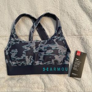 Under Armour Women’s Mid Impact Sports Bra